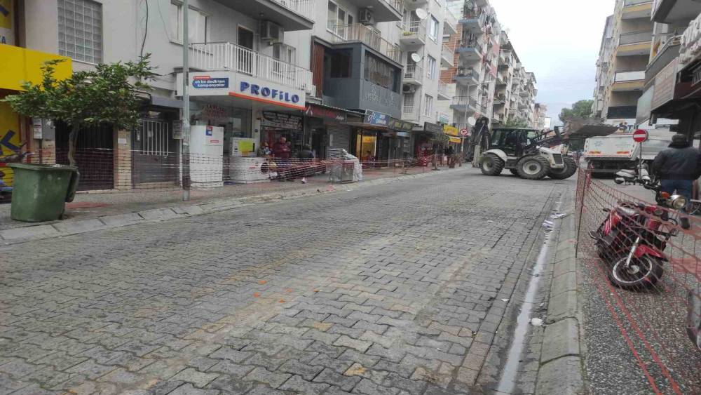 Bölge sakinleri istedi, Büyükşehir harekete geçti
