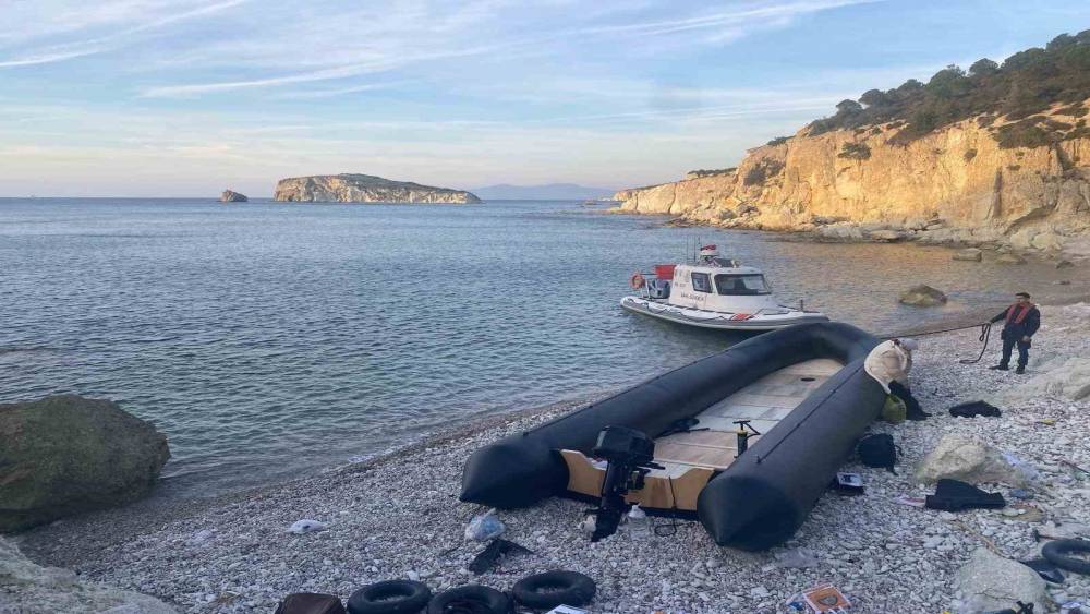 Foça ve Karaburun’da Göçmen Operasyonu: 38 Düzensiz Göçmen Yakalandı