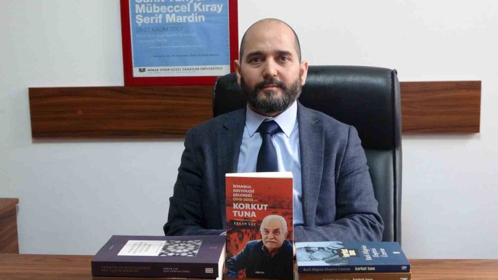 Doç. Dr. Erkan Çav: 