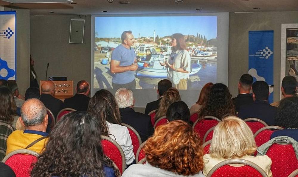 Çeşme'de bir ilk: Çeşme Yarımadası Deniz Çevresi Sorunları ve Çözümleri Çalıştayı