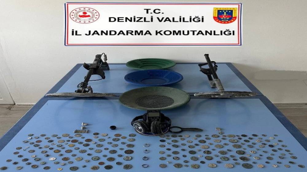 Denizli’de Roma, Bizans ve Hellenistik dönemlerine ait çok sayıda tarihi eser ele geçirildi
