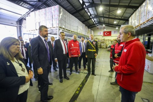 Buca Belediye Başkanı Görkem Duman’dan Kızılay Haftası’nda Ziyaret