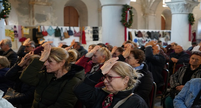 Çeşme’de, Ağrı ve Fizik Tedavi Uygulamalı Semineri gerçekleştirildi