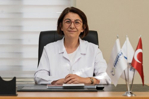 Doç. Dr. Başak Bayram, Eşrefpaşa Hastanesi Başhekimi Olarak Göreve Başladı