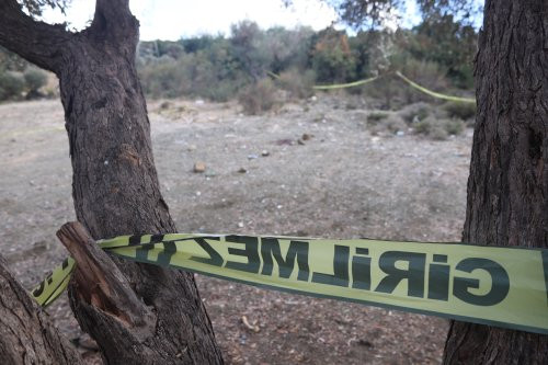 İzmir'de Boşanma Aşamasındaki Eşini Öldürüp İntihar Etti