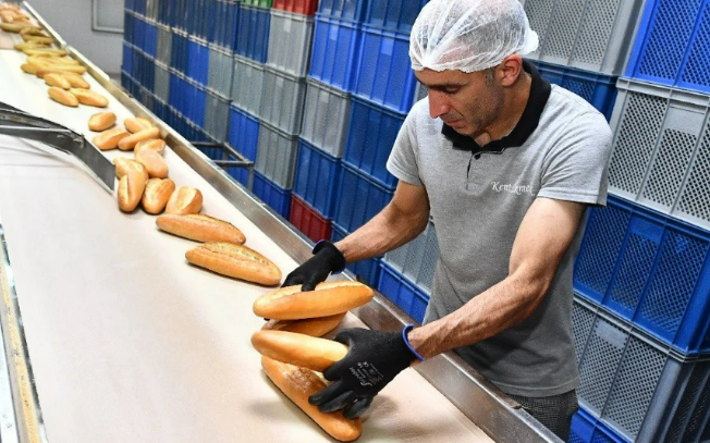 İzmir’de Halk Ekmek Fiyatları Güncellendi: 210 Gram Ekmek 8 TL