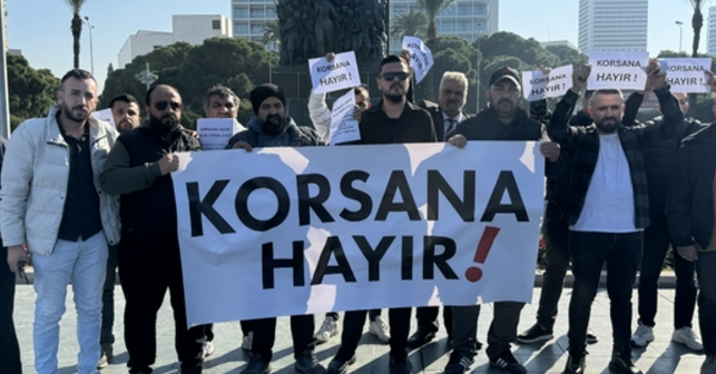 İzmir’de Taksicilerden Korsan Taksiciliğe Tepki: “Emek Hırsızlığına Hayır!”