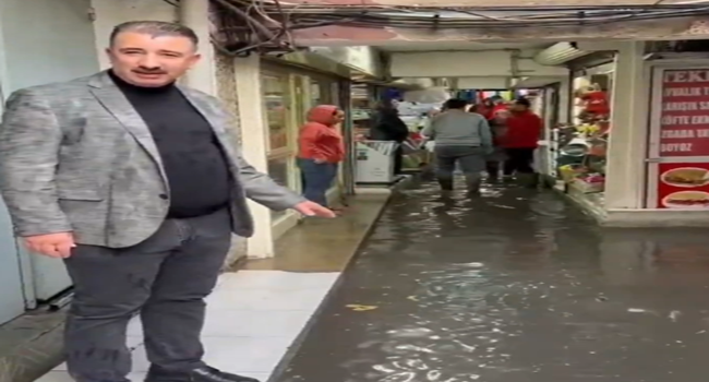 Kemeraltı’ndaki Altyapı Sorunları ve Sessiz Kalınan Tarihi Yapılar