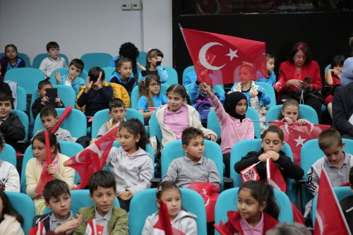 Konak’ta ‘Cumhuriyet’i Anlatıyor’ Yarışmasında Dereceye Girenler Belli Oldu